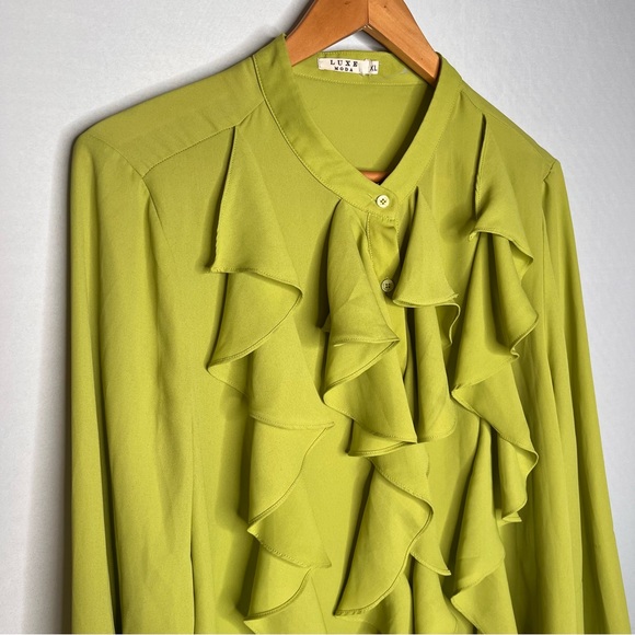 Luxe Moda Lime Green Ruffled Long-Sleeve Blouse. Size XL. - Picture 4 of 10
